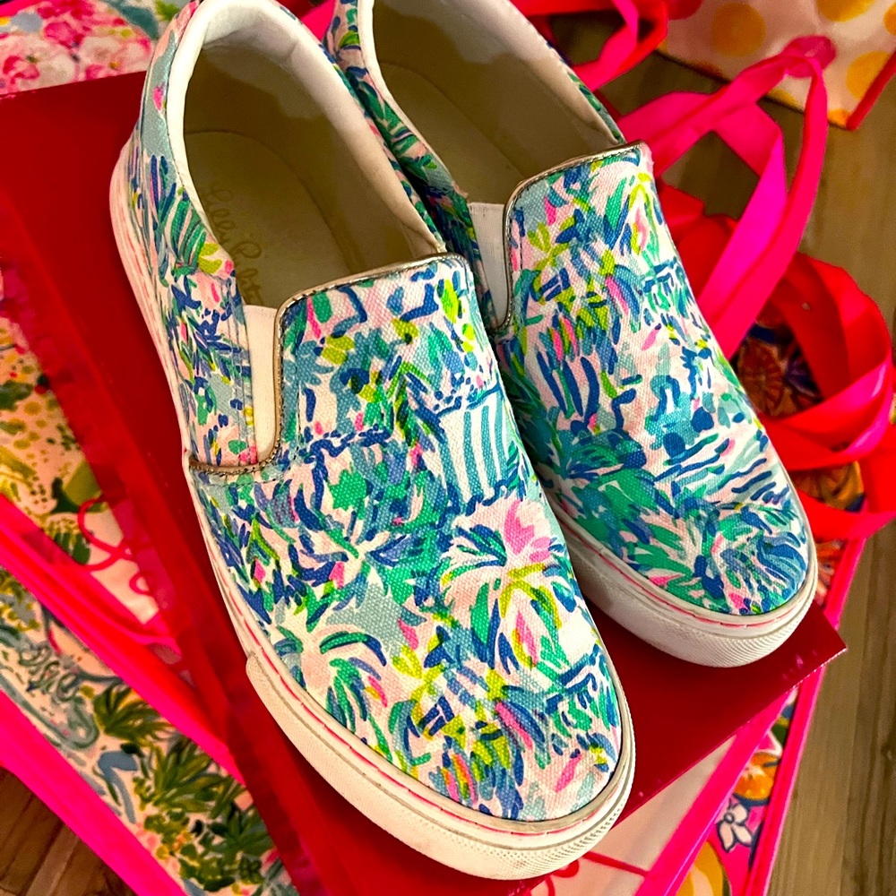 Lilly Pulitzer Julie sneakers sz 6.5